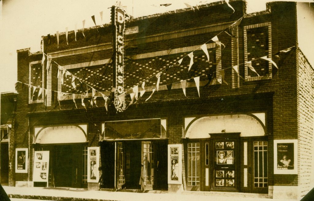 Grand / Dickinson Theater, Beloit, Kansas, approx 1914